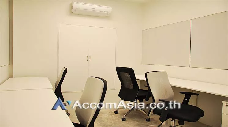 Office space For Rent in Sukhumvit, Bangkok  near BTS Phrom Phong (AA15739)